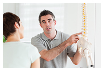 Osteoporose: Brüchige Knochen finden in der Praxis wenig Beachtung